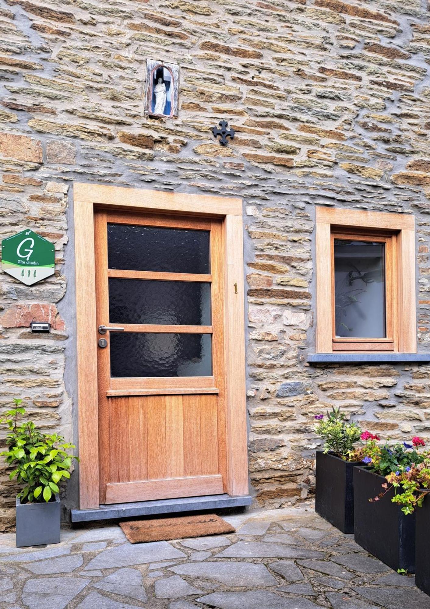 Bulle En Ville Maisonnette De Charme Spa Eksteriør billede